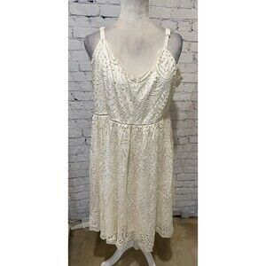 Women's Torrid 3 Ivory White Lace Skater Fit Flare Strappy Knee Length Dress 3X